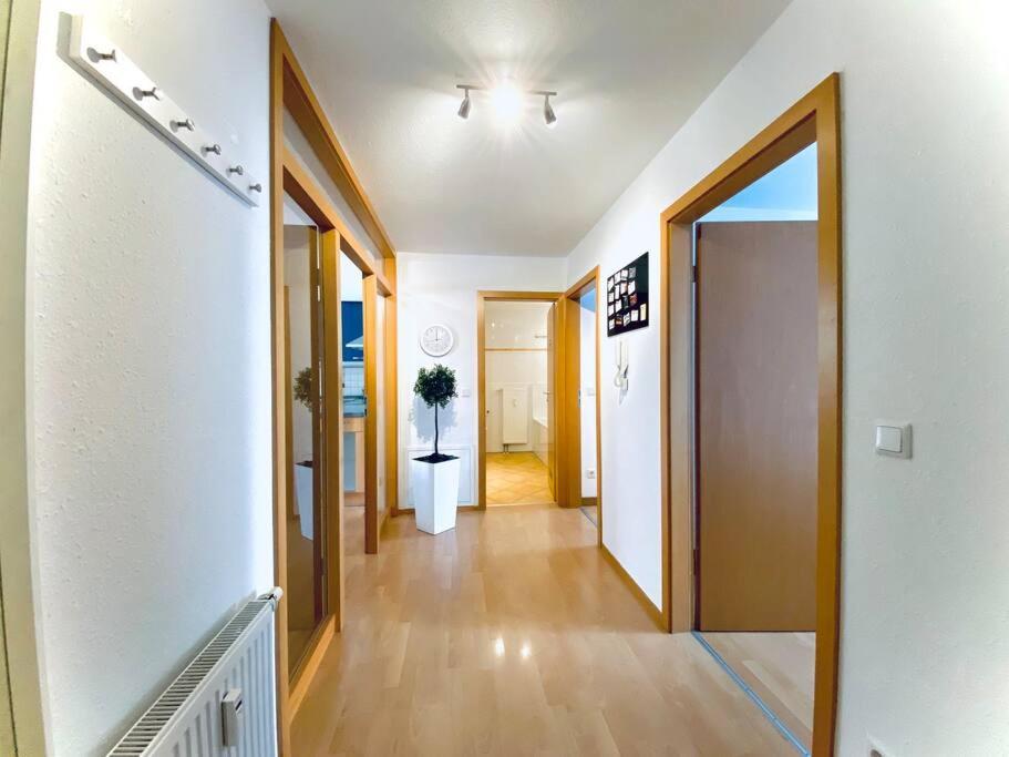 Auszeit Apartment Seeperle: Lakeside Retreat with Sunny Terrace Friedrichshafen Exterior photo